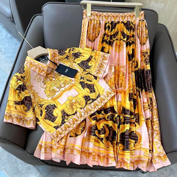 Set váy crop lụa họa tiết Versace siêu cấp