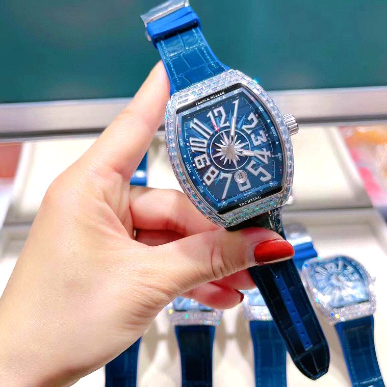 Đồng hồ Frank Muller mặt xanh quai da xanh siêu cấp