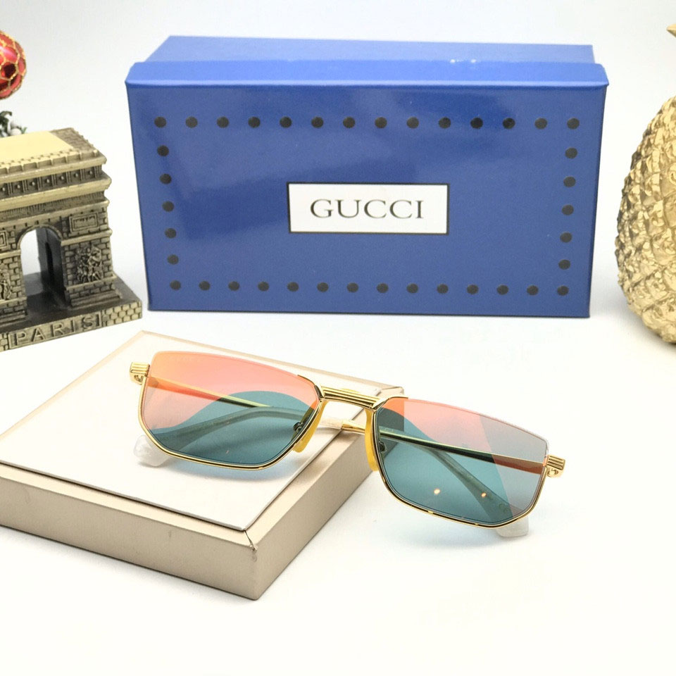 Kính mắt hiệu Gucci đổi màu super