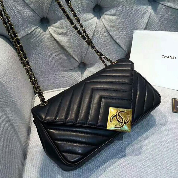 Túi xách Chanel da thật khóa đồng