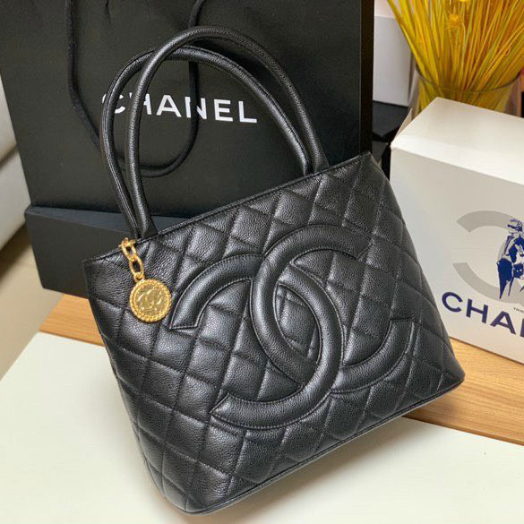 Túi xách dập logo chìm Chanel siêu cấp