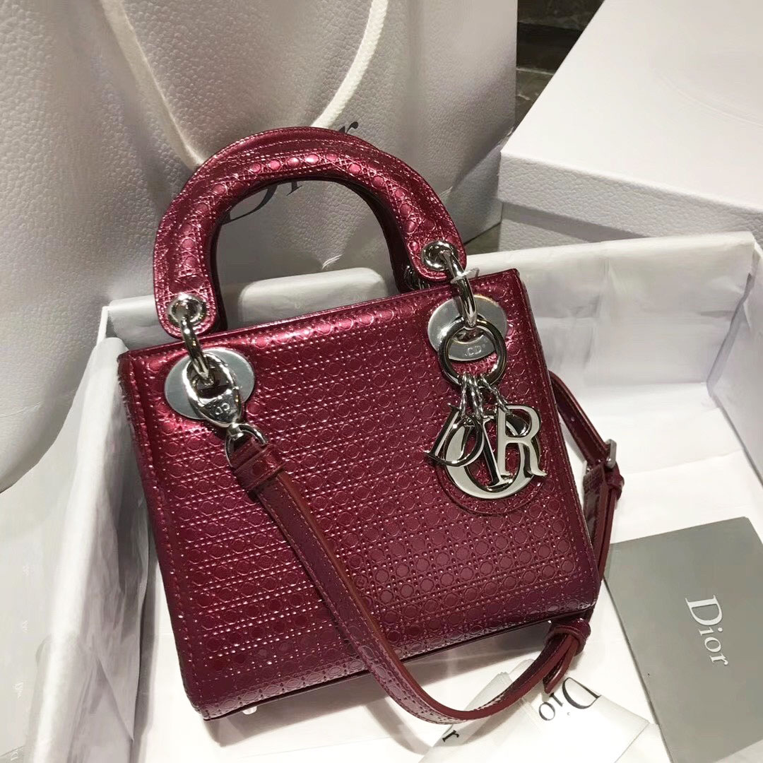 Túi xách khóa bạc Dior màu đỏ trầm siêu cấp