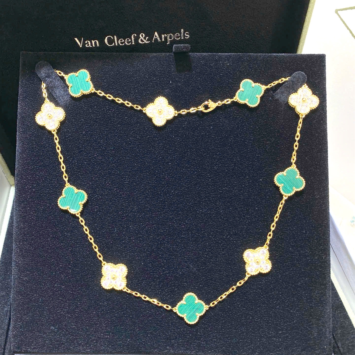 Vòng cổ xanh ngọc Van Cleef & Arpels siêu cấp
