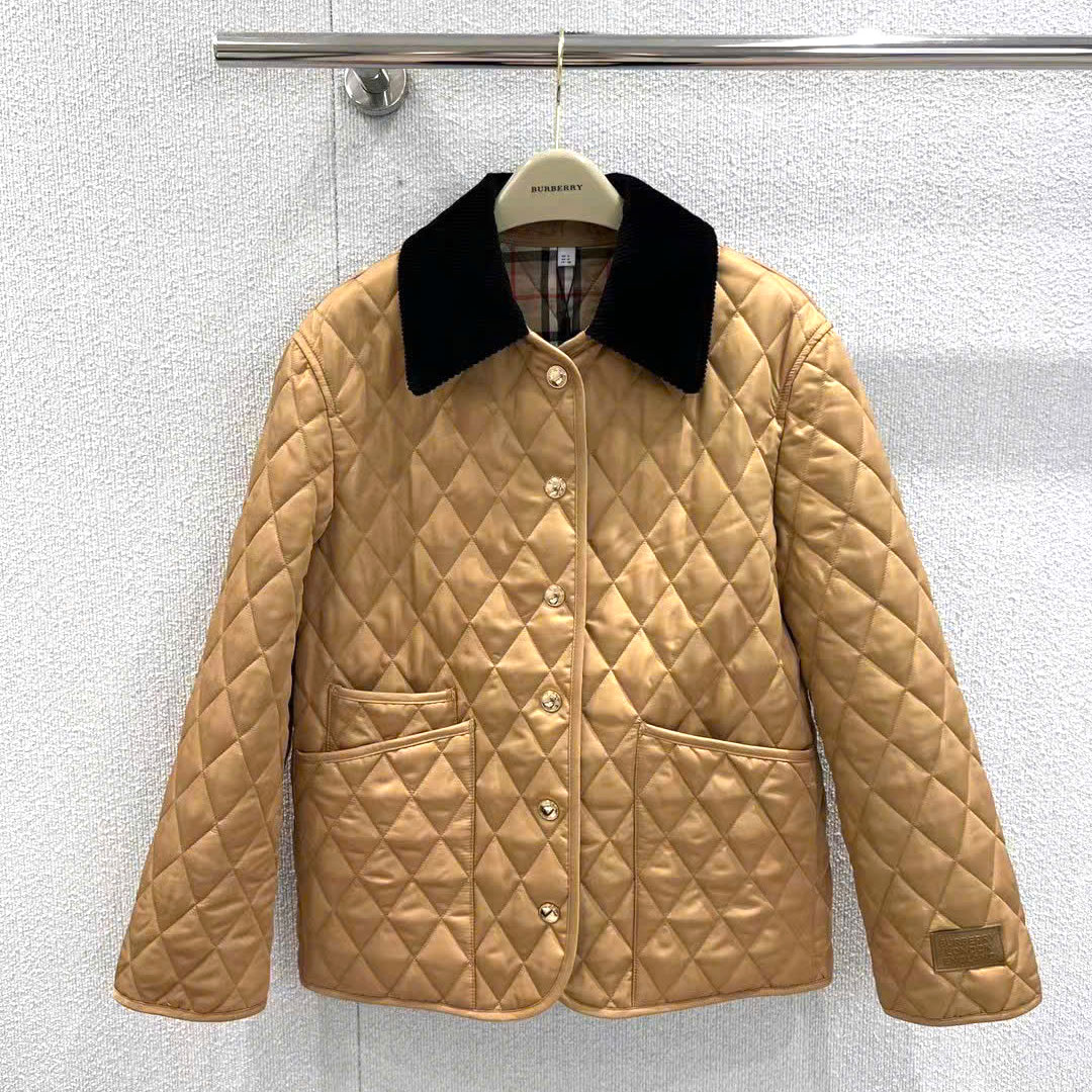 Áo khoác cổ nhung Burberry trần trám dáng suông cao cấp