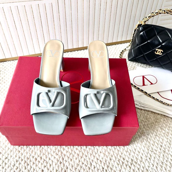 Dép gót trụ quai ngang Valentino siêu cấp