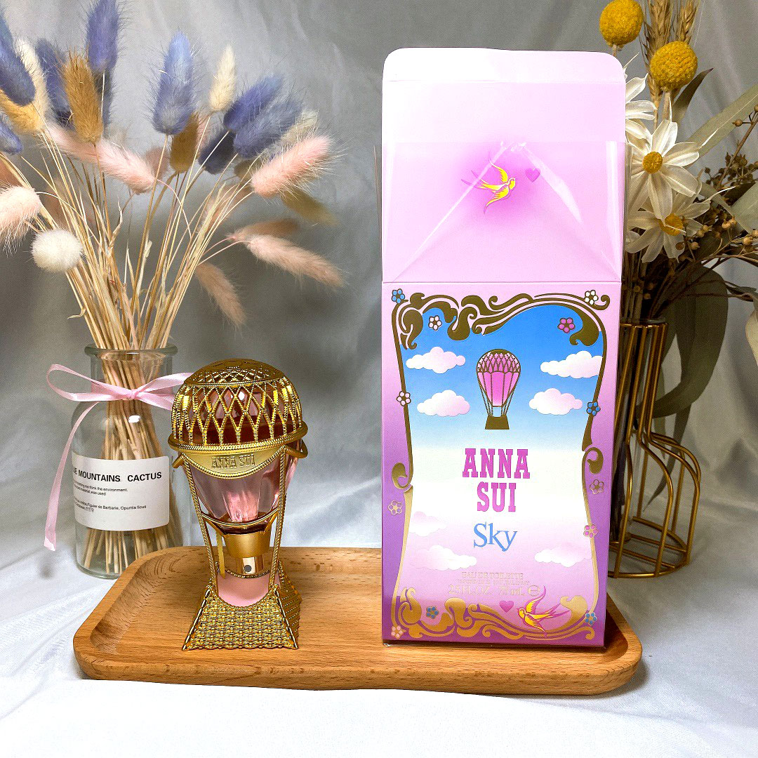 Nước hoa cúp Anna Sui Sky hồng cao cấp