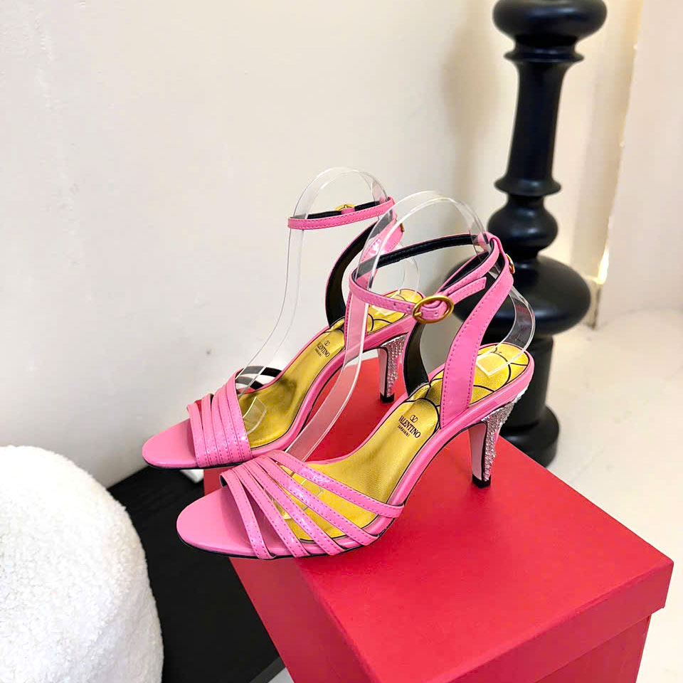 Sandal Lbt quai ngang đế vàng gót nạm đá cao cấp